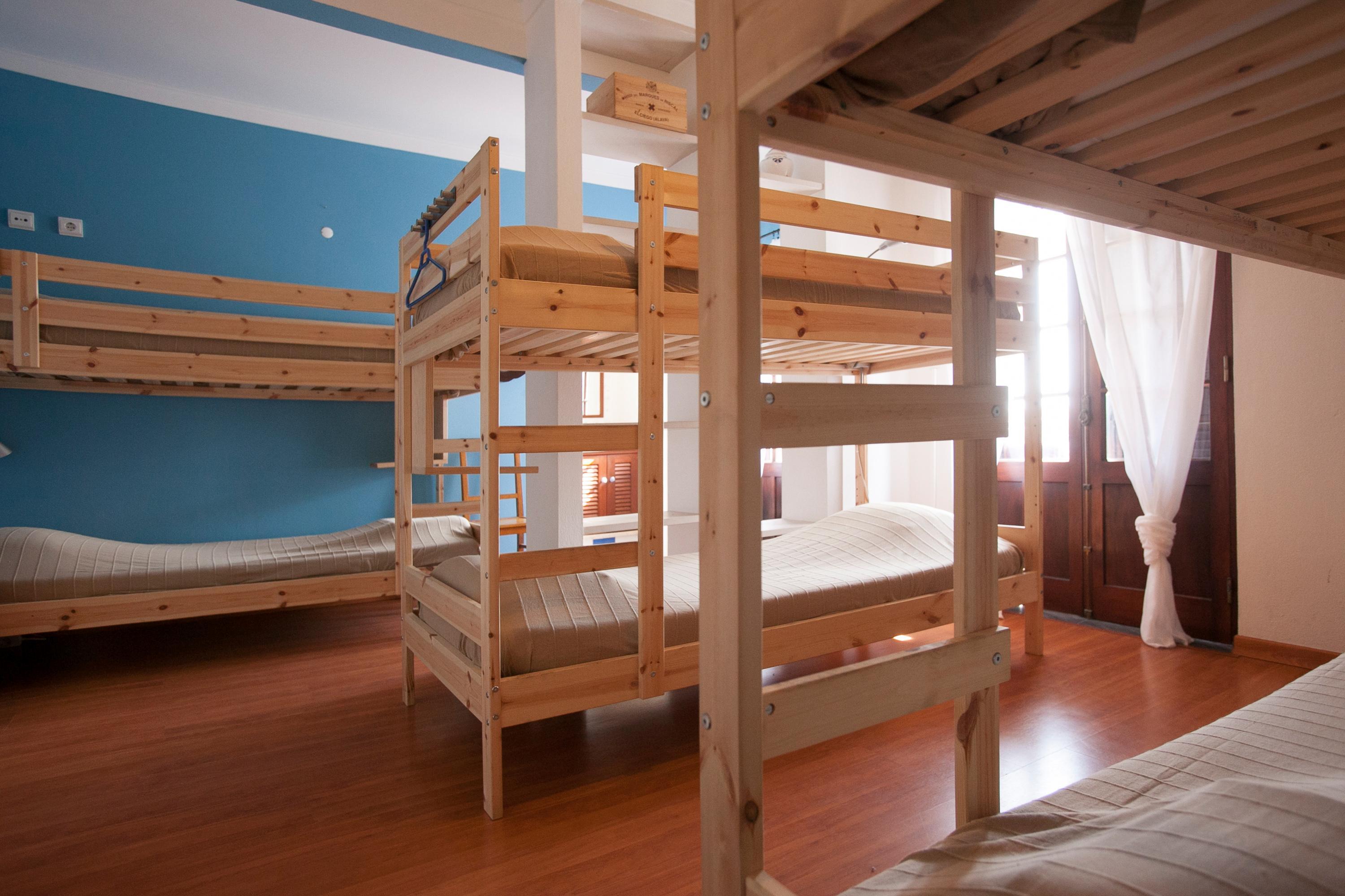Ericeira Chill Hill Hostel & Private Rooms - Peach Garden Екстер'єр фото