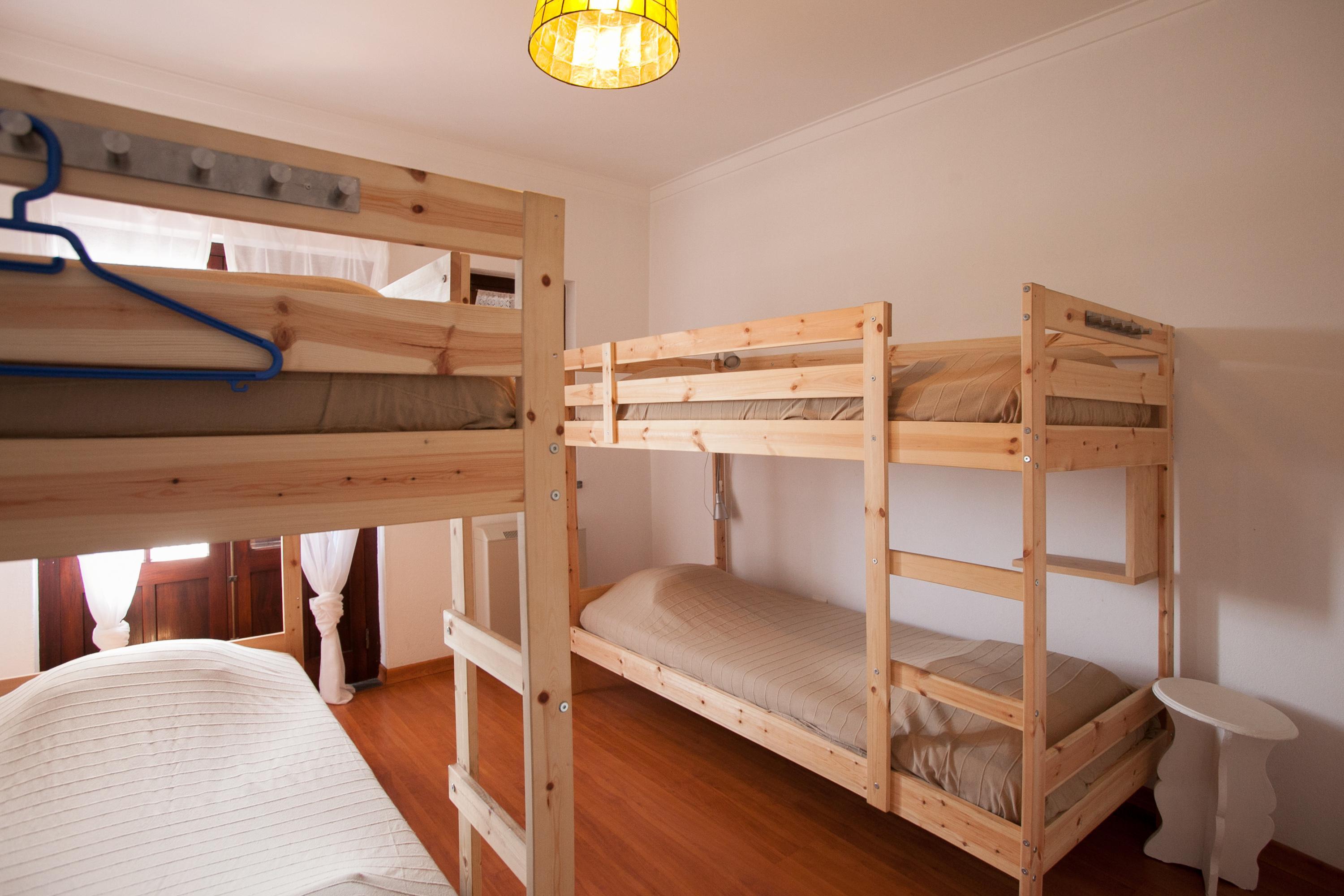 Ericeira Chill Hill Hostel & Private Rooms - Peach Garden Екстер'єр фото