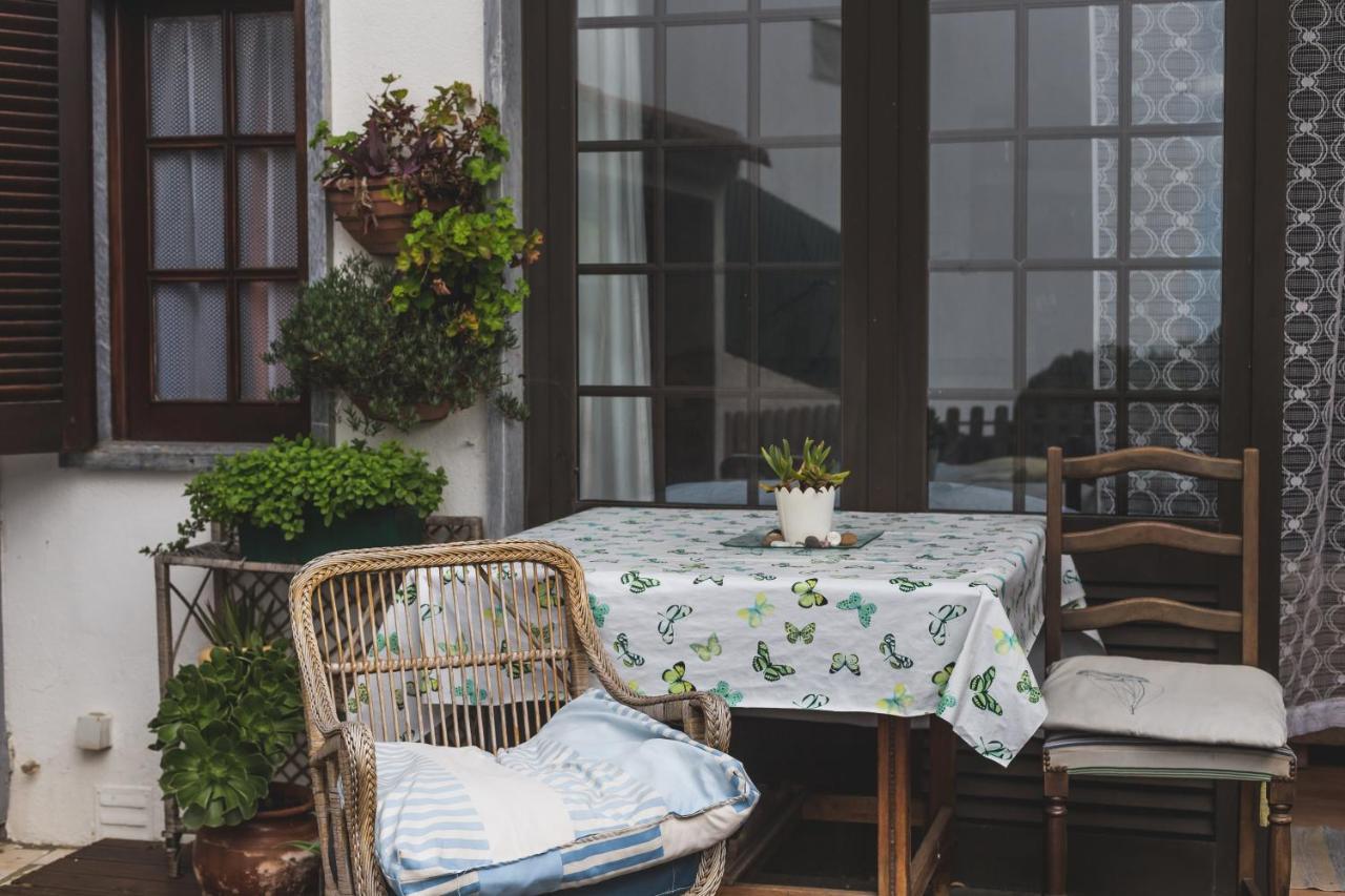 Ericeira Chill Hill Hostel & Private Rooms - Peach Garden Екстер'єр фото