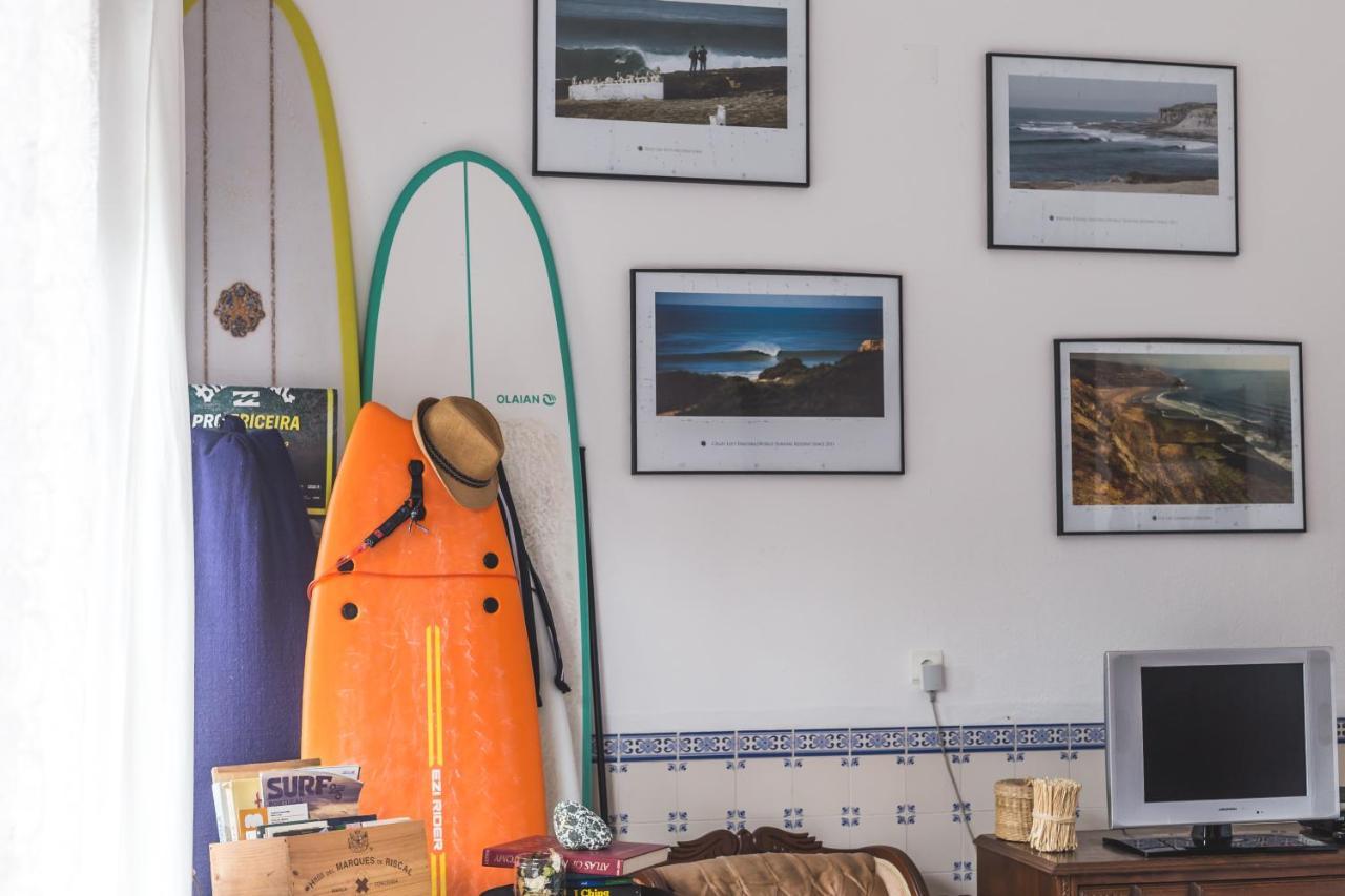 Ericeira Chill Hill Hostel & Private Rooms - Peach Garden Екстер'єр фото
